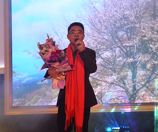 演唱北國(guó)之春